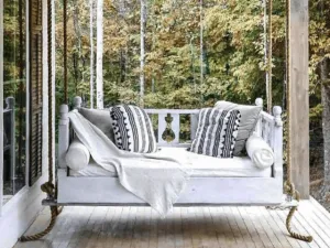 Traditional Swing Bed